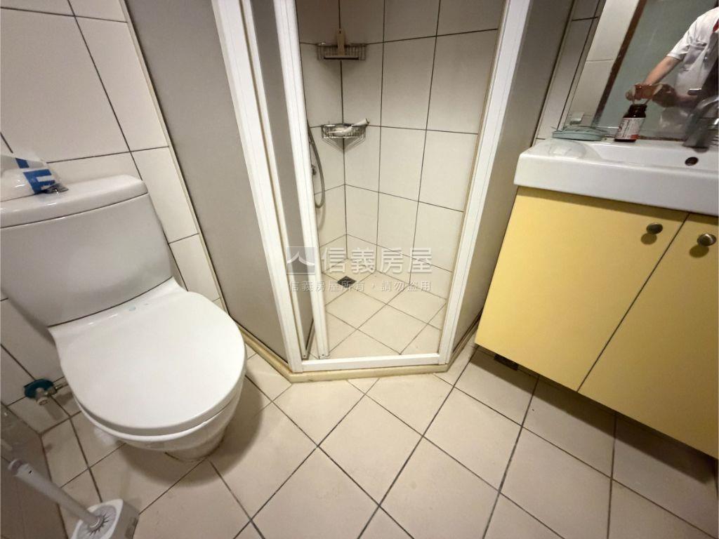 捷運葫洲學區挑高邊間美屋房屋室內格局與周邊環境