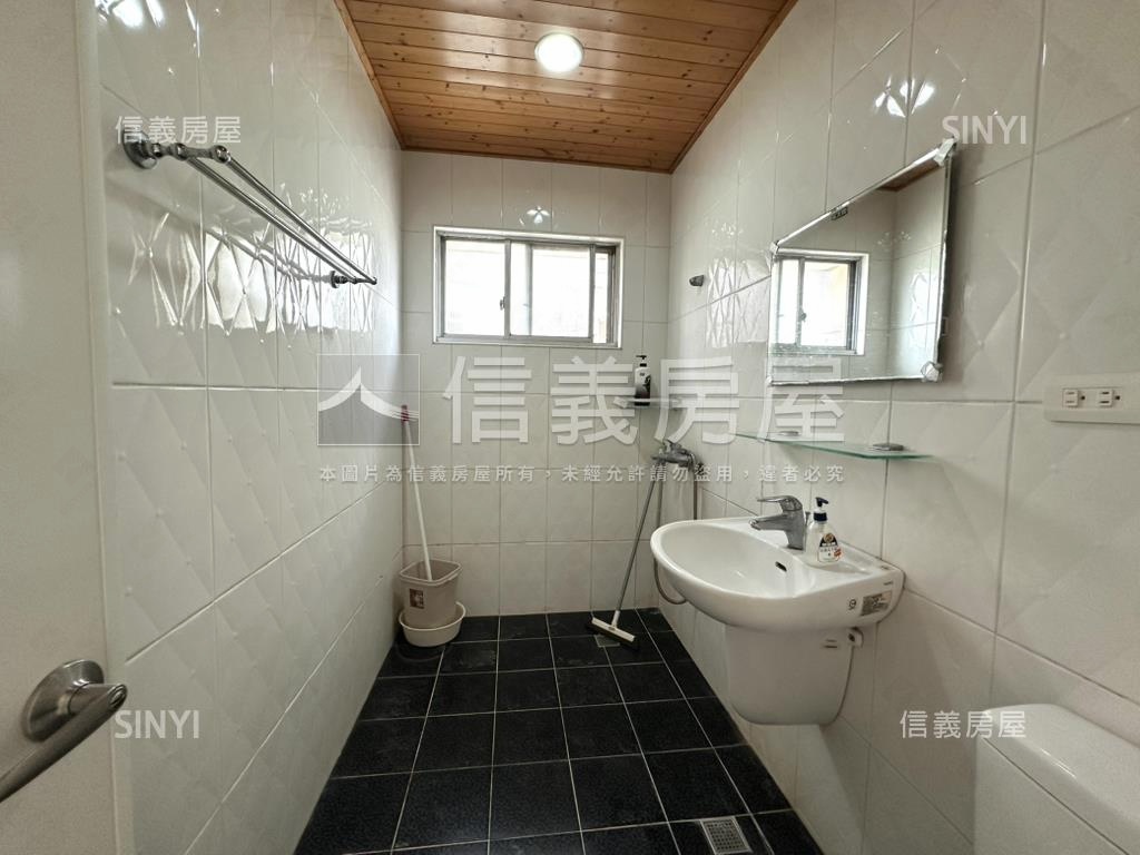 成大小東頂加大使用空間房屋室內格局與周邊環境