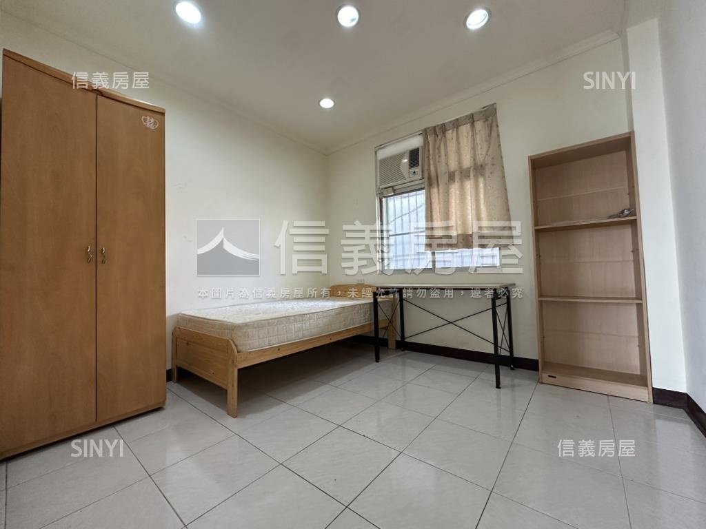 成大小東頂加大使用空間房屋室內格局與周邊環境