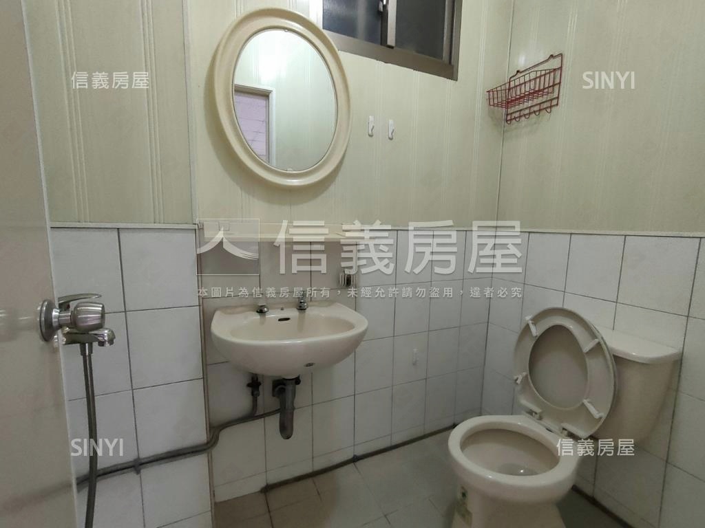 成大小東頂加大使用空間房屋室內格局與周邊環境