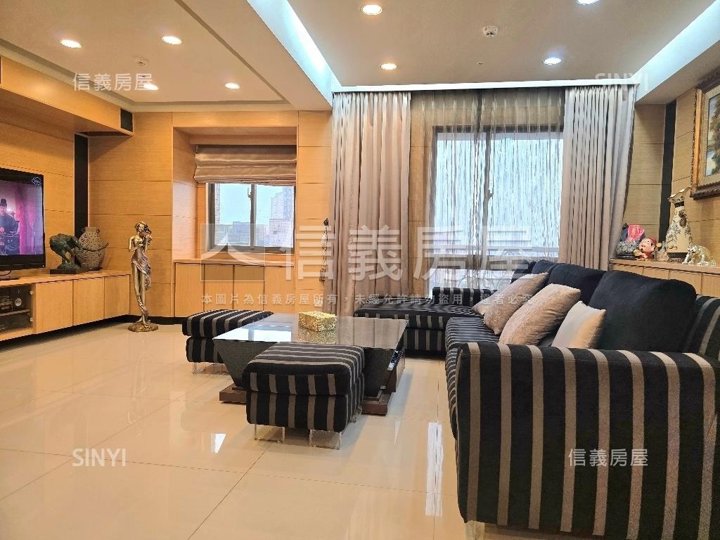 三輝首馥珍藏豪邸房屋室內格局與周邊環境