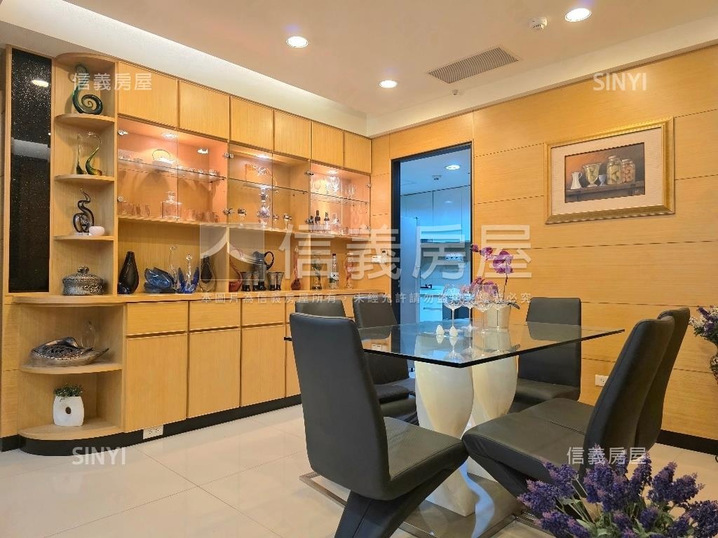 三輝首馥珍藏豪邸房屋室內格局與周邊環境