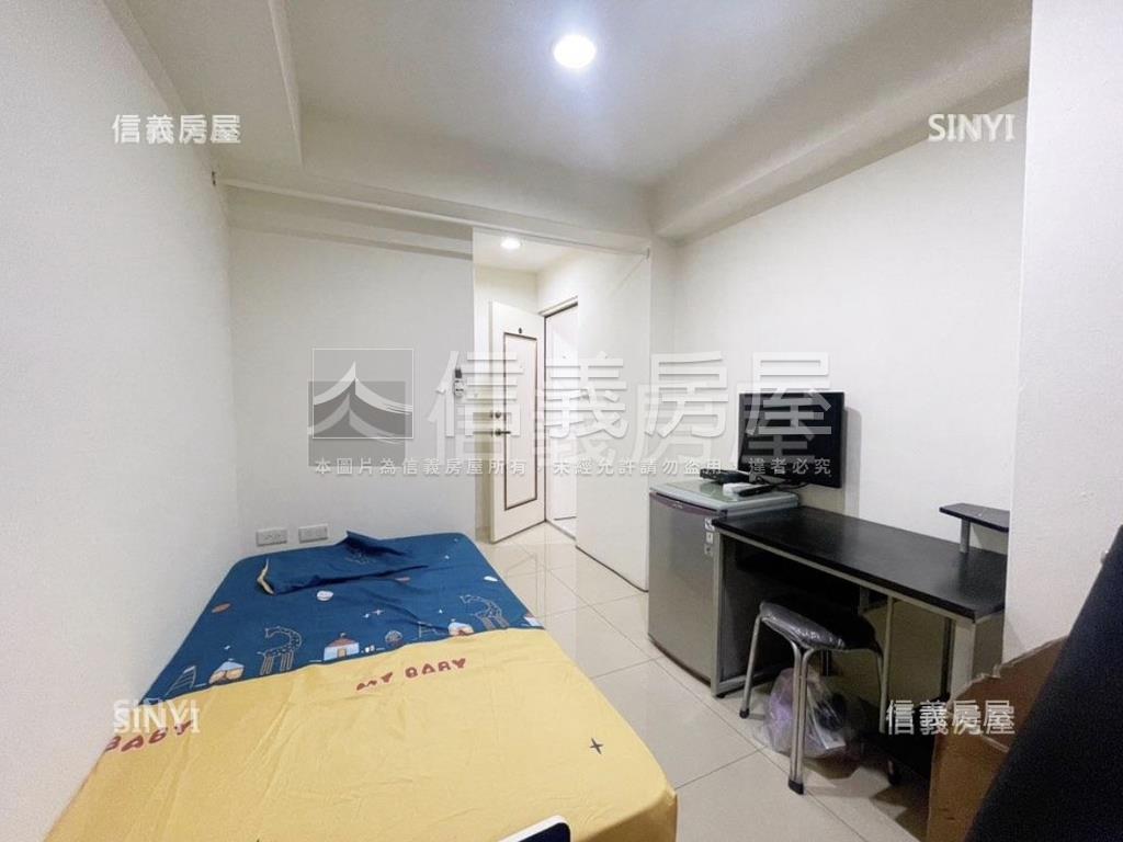 長榮商圈。收租電梯房屋室內格局與周邊環境