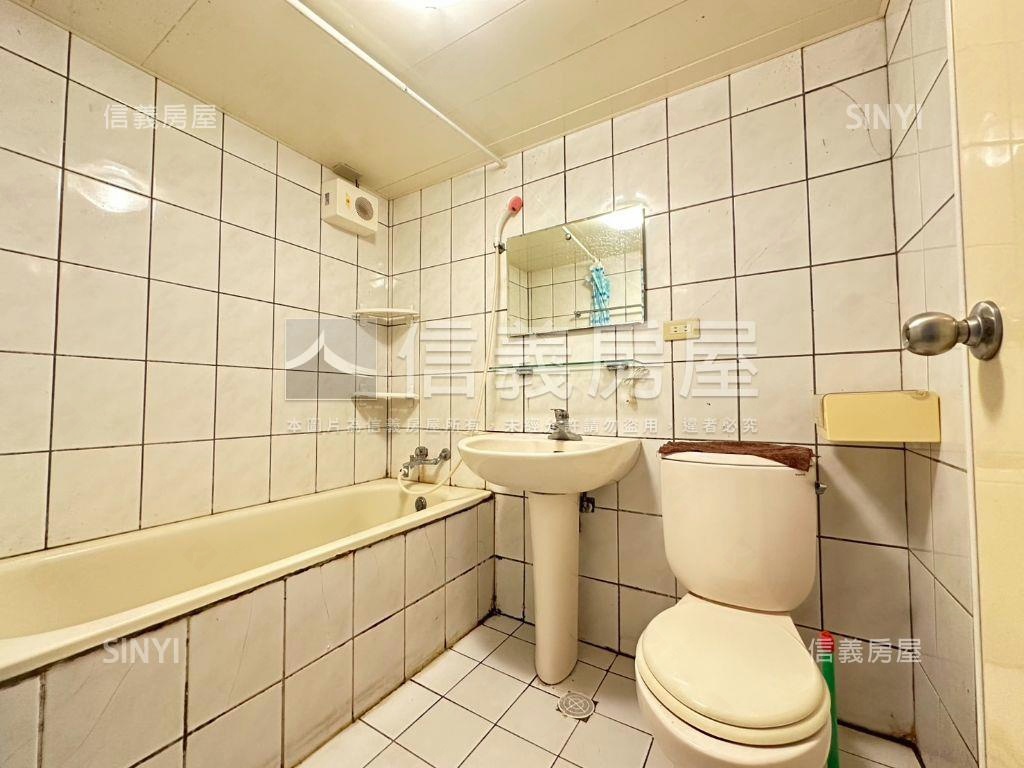 蓮棧套房房屋室內格局與周邊環境