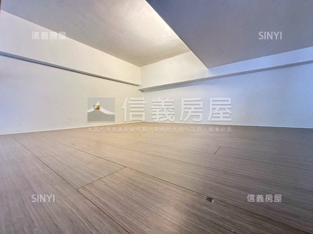 蓮棧套房房屋室內格局與周邊環境