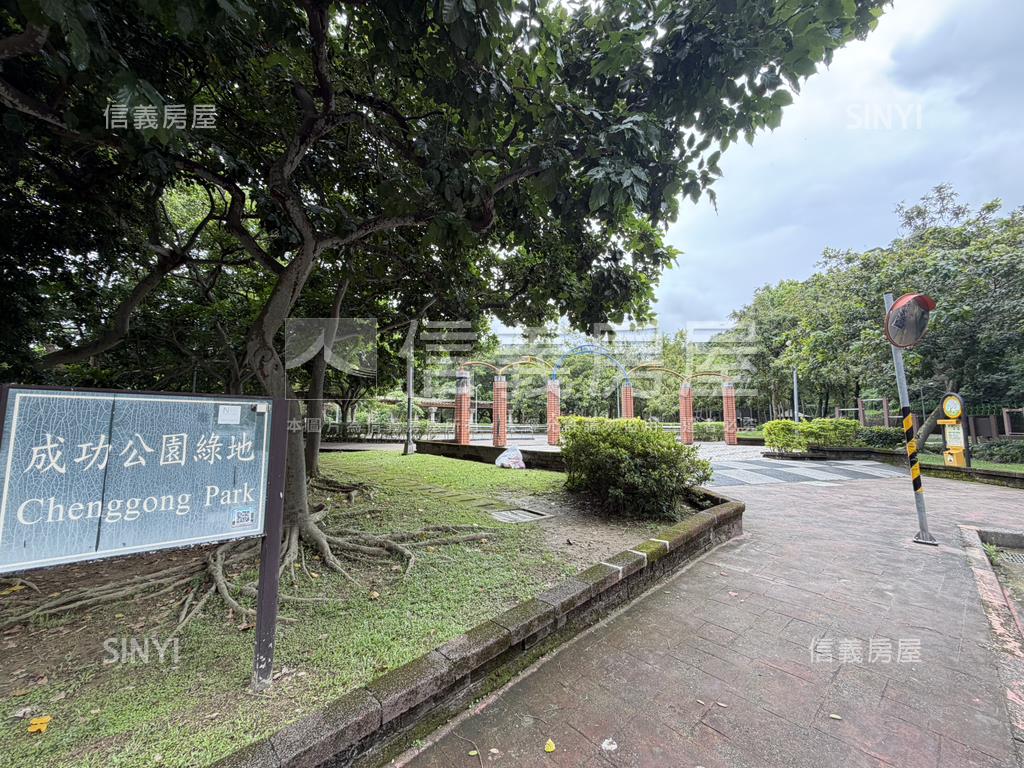 金湖路公園旁邊間採光２樓房屋室內格局與周邊環境