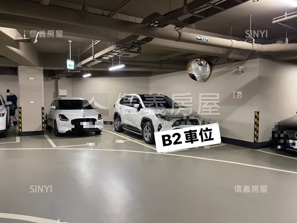 佳穎ＨＯＭＥＴＥＬ亮兩房房屋室內格局與周邊環境