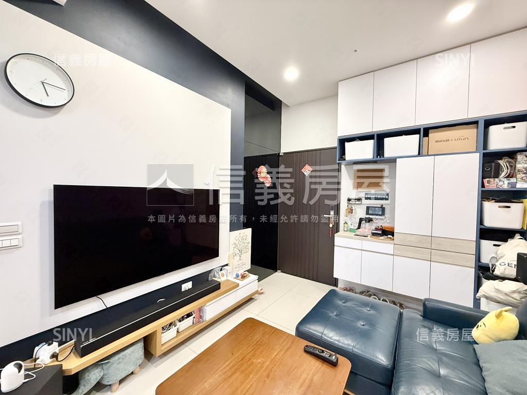 亞灣高樓景觀大２房平車房屋室內格局與周邊環境