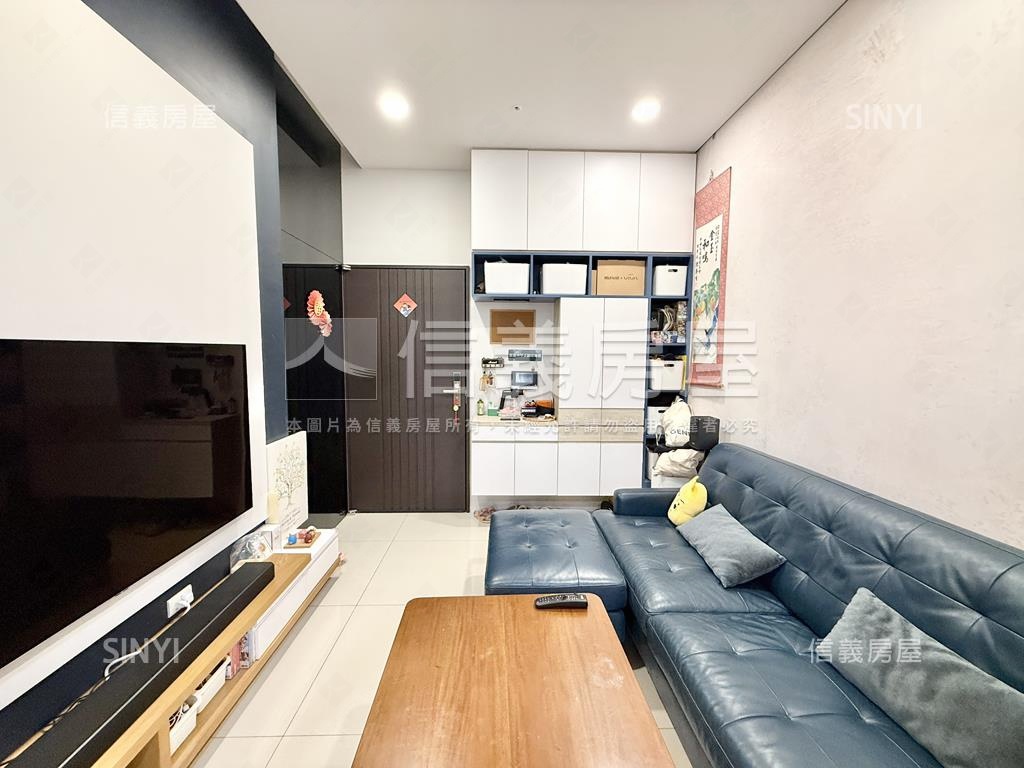亞灣高樓景觀大２房平車房屋室內格局與周邊環境