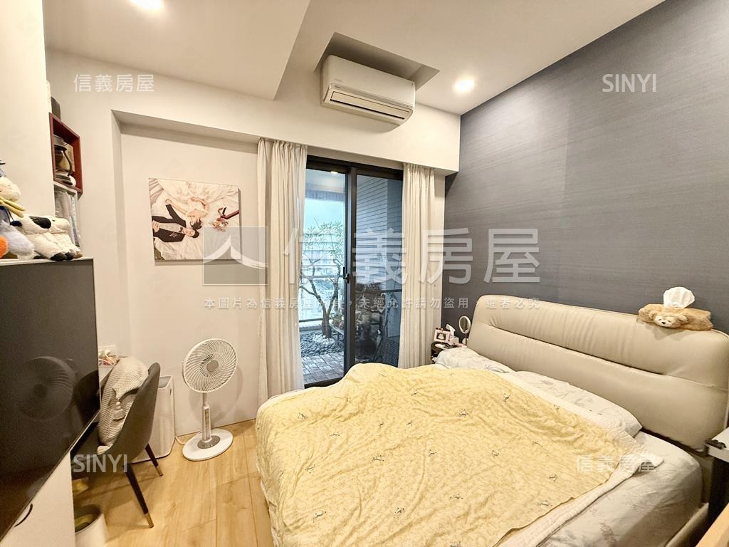亞灣高樓景觀大２房平車房屋室內格局與周邊環境