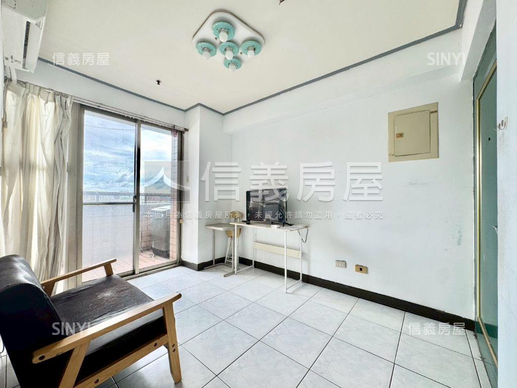 南區電梯視野兩房房屋室內格局與周邊環境
