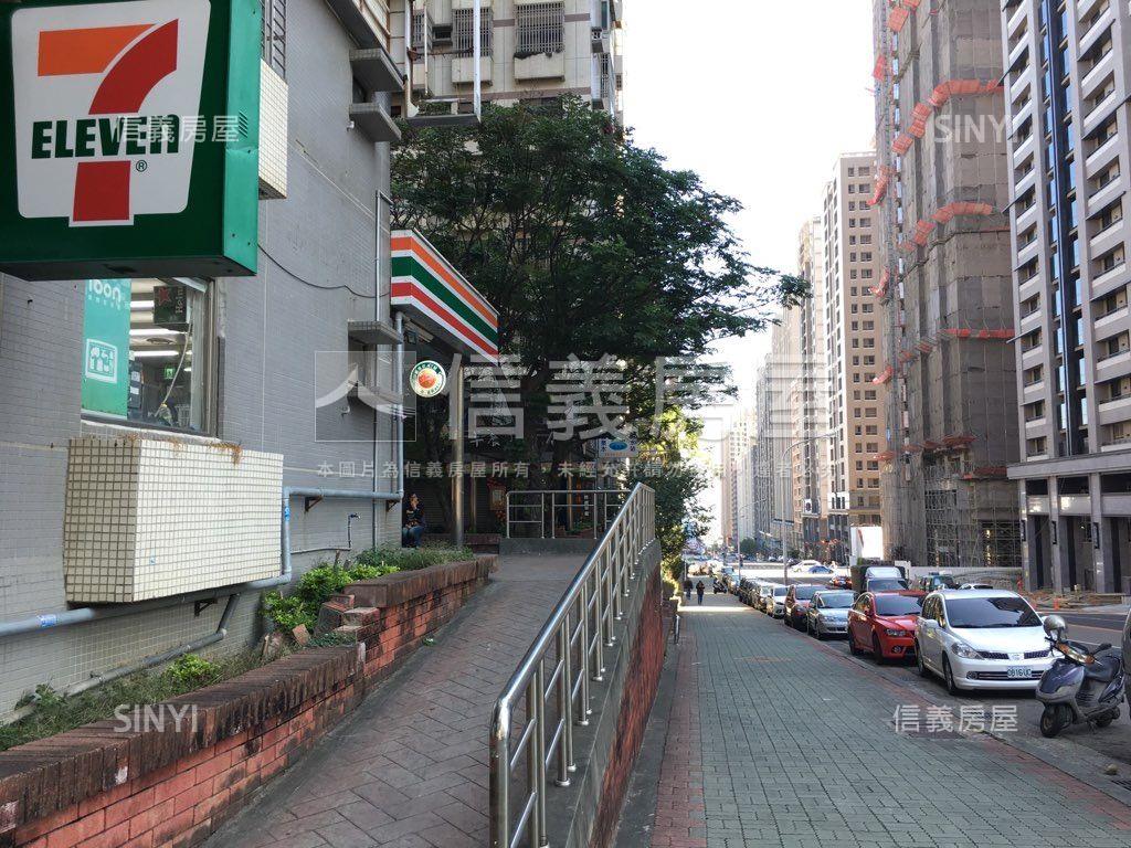 國安乙區住辦二合一房屋室內格局與周邊環境