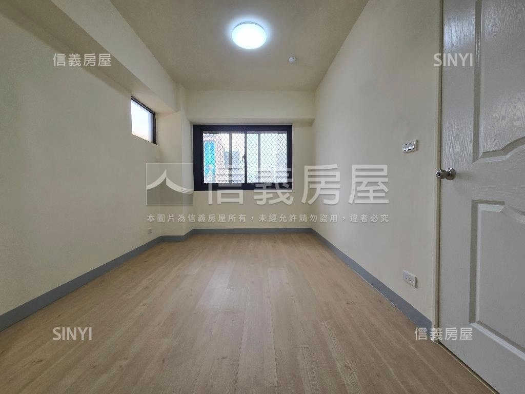 ⭐夯電梯兩房兩衛附車位房屋室內格局與周邊環境