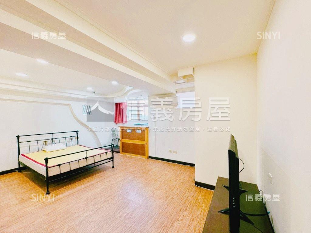 漢諾瓦郡稀有電梯頂加房屋室內格局與周邊環境