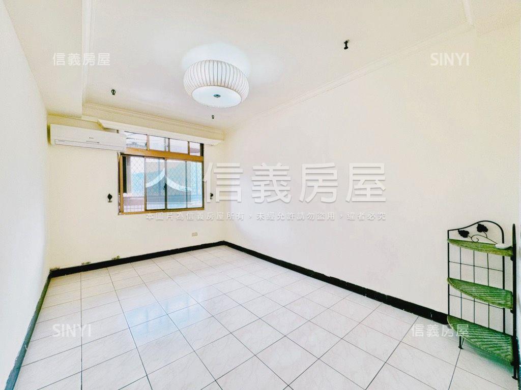 漢諾瓦郡稀有電梯頂加房屋室內格局與周邊環境