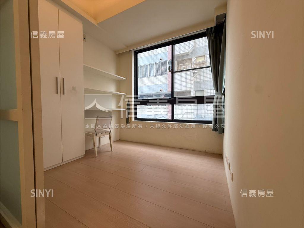 強案中山會館高樓層附車位房屋室內格局與周邊環境