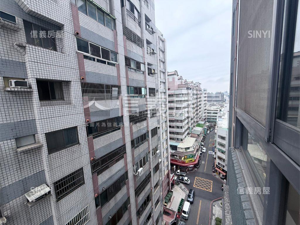 強案中山會館高樓層附車位房屋室內格局與周邊環境