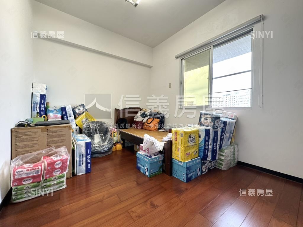 大樂商圈認真三房平車房屋室內格局與周邊環境