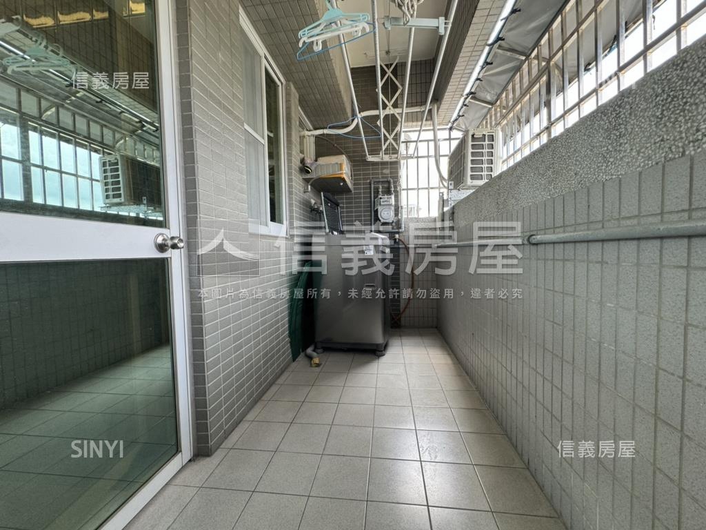 大樂商圈認真三房平車房屋室內格局與周邊環境