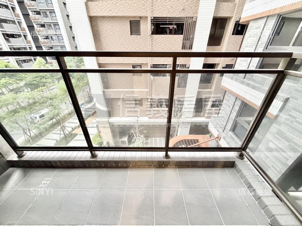 大華昇耕電梯兩房車位房屋室內格局與周邊環境