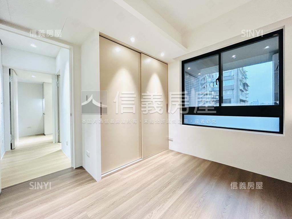 雙敦三房帶坡平雙車位房屋室內格局與周邊環境