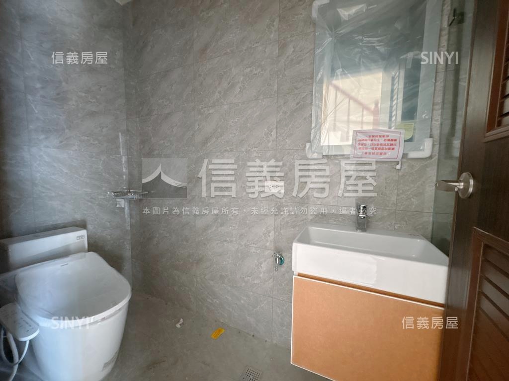 全新完工多戶可選臨路墅Ｄ房屋室內格局與周邊環境