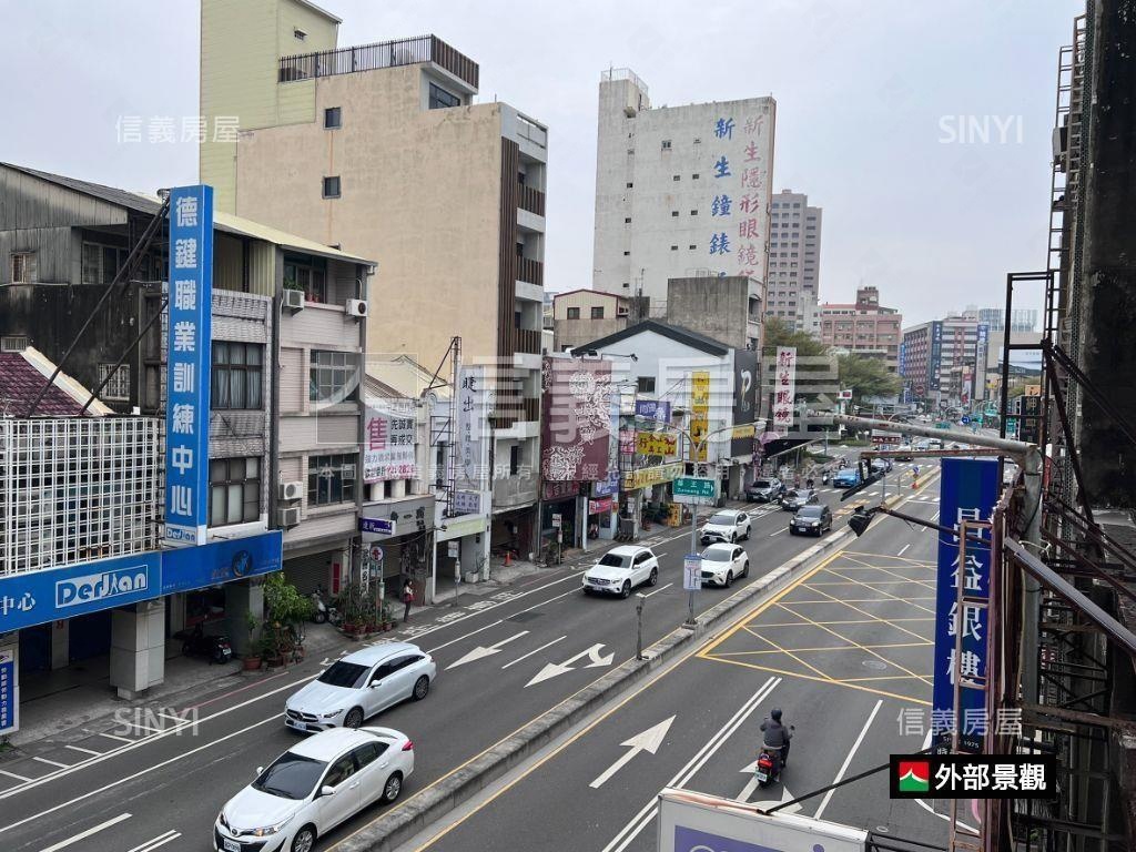 西門路上車水馬龍店面房屋室內格局與周邊環境