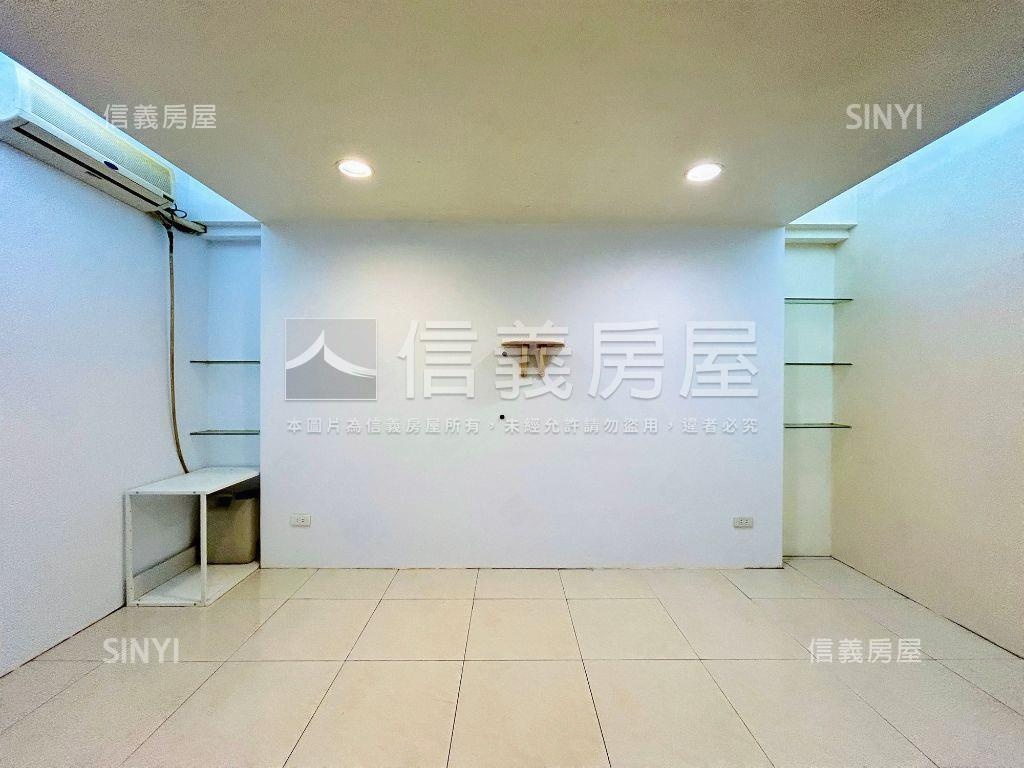 近北區中國醫３房二樓公寓房屋室內格局與周邊環境