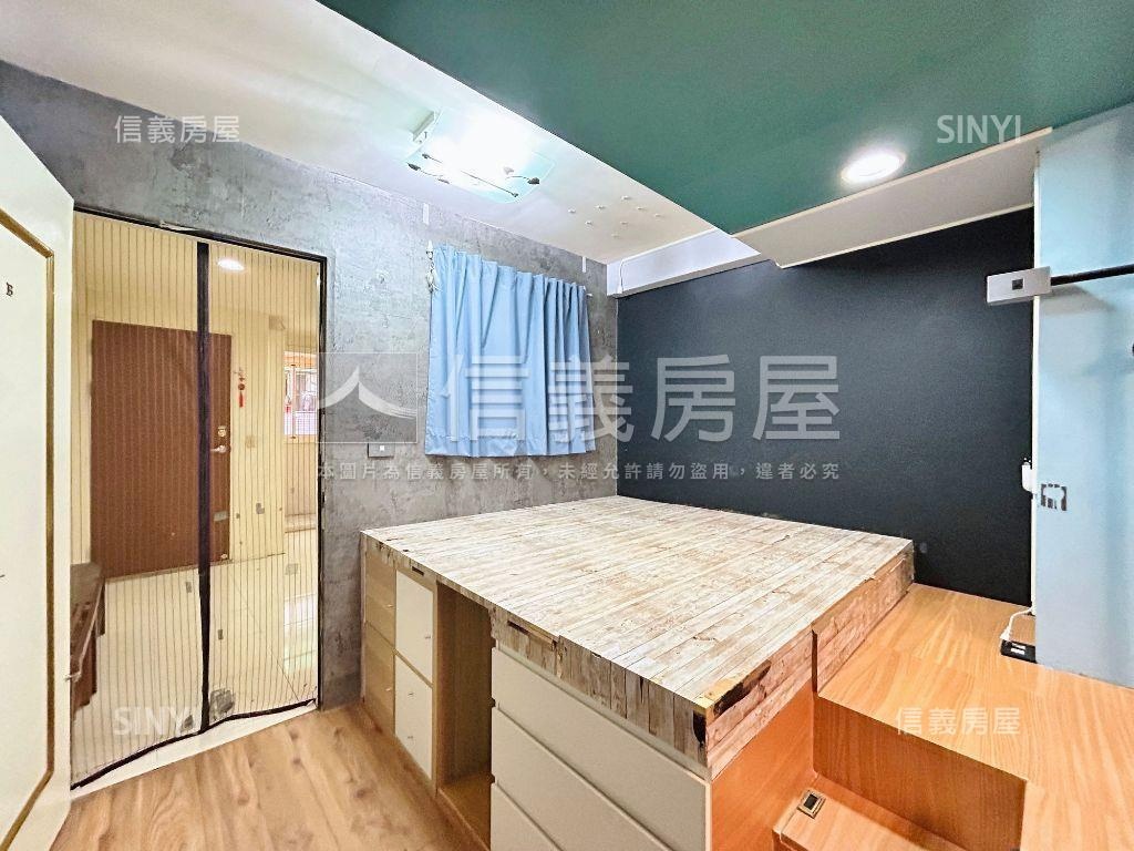 近北區中國醫３房二樓公寓房屋室內格局與周邊環境