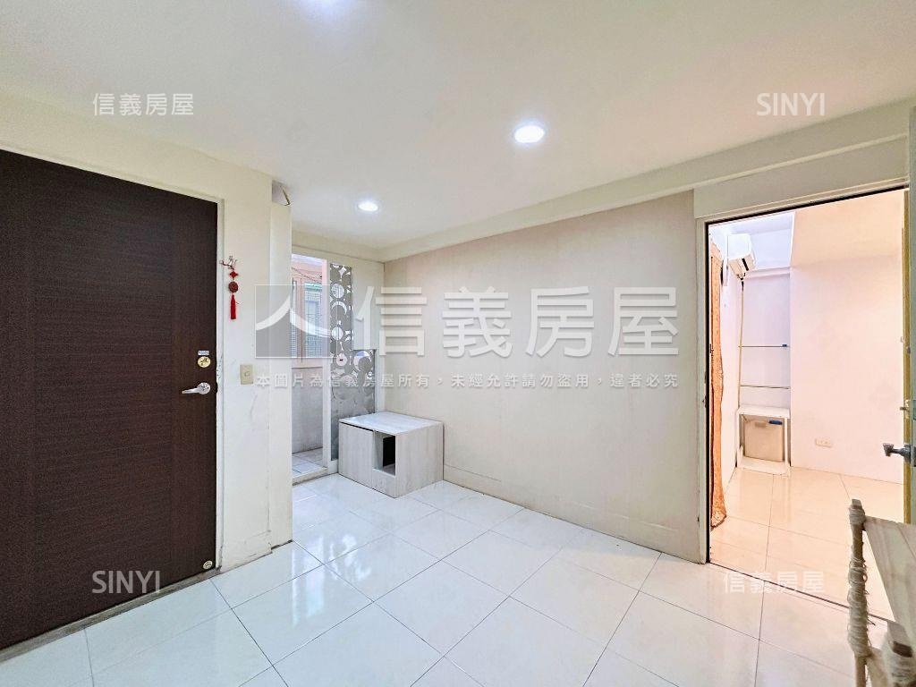 近北區中國醫３房二樓公寓房屋室內格局與周邊環境