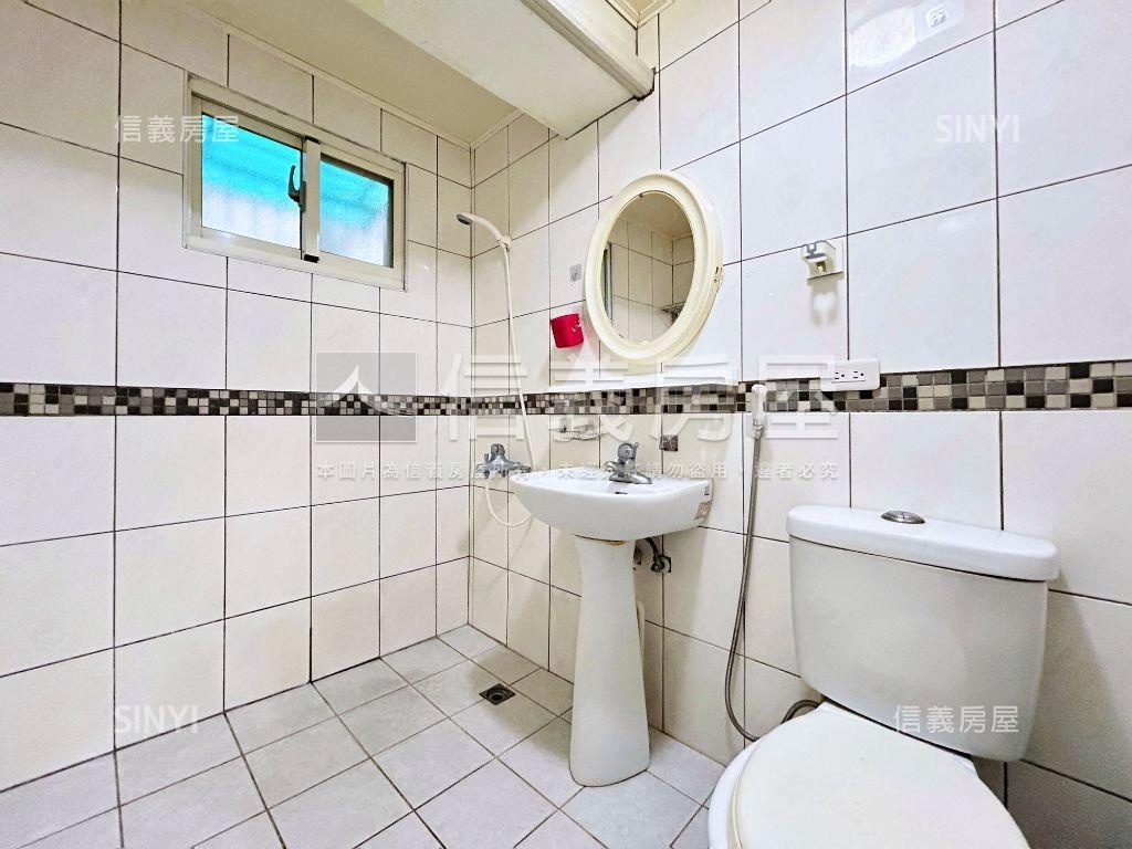 近北區中國醫３房二樓公寓房屋室內格局與周邊環境