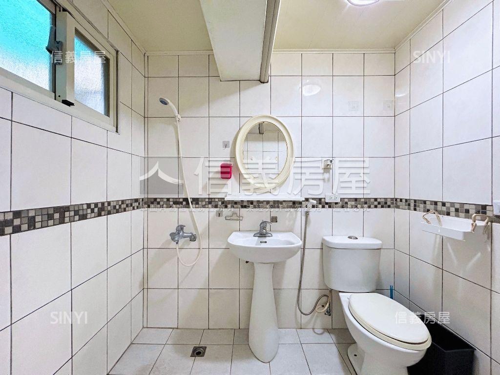 近北區中國醫３房二樓公寓房屋室內格局與周邊環境