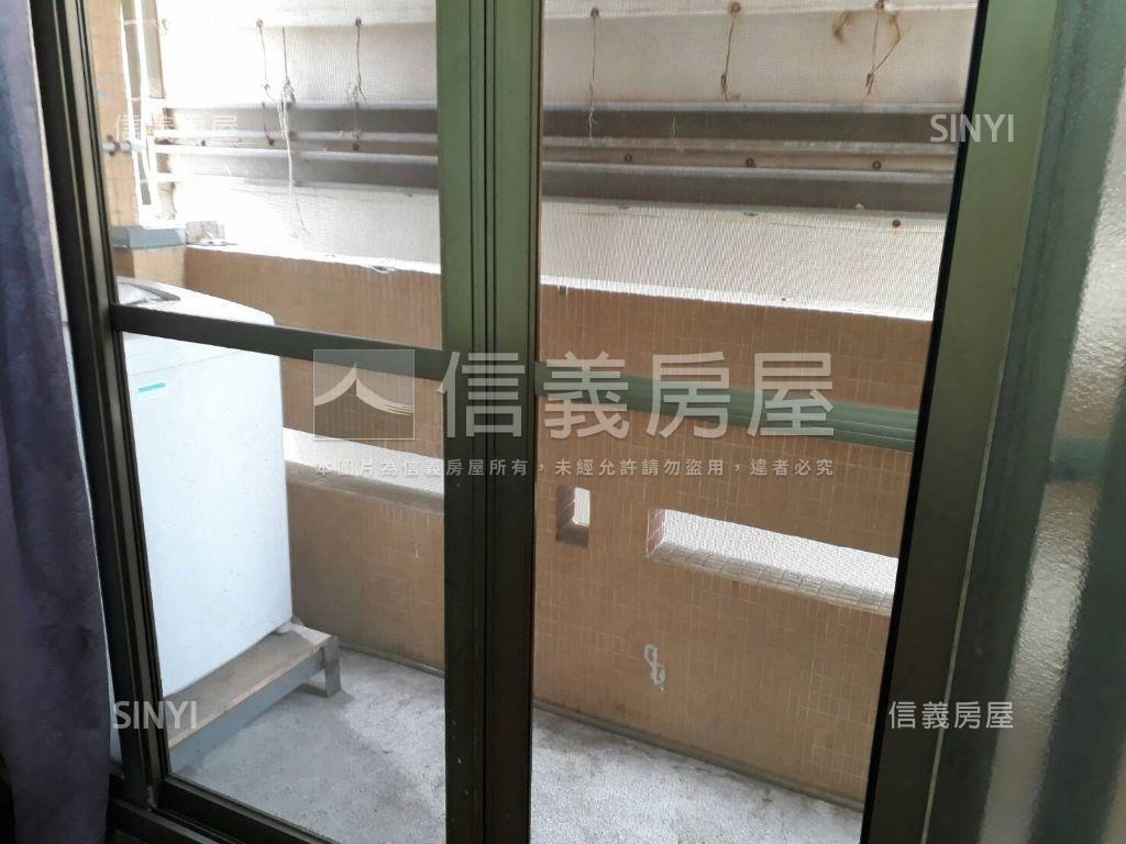 中山路鬧區金雞邊間店套房屋室內格局與周邊環境