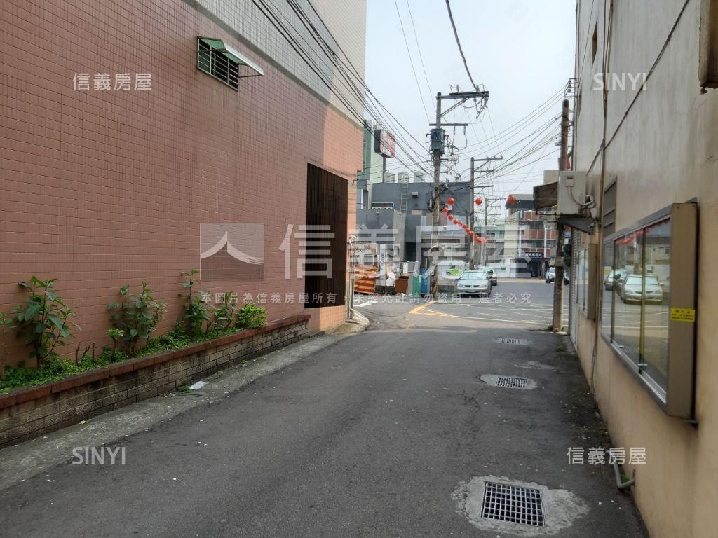 中山路鬧區金雞邊間店套房屋室內格局與周邊環境