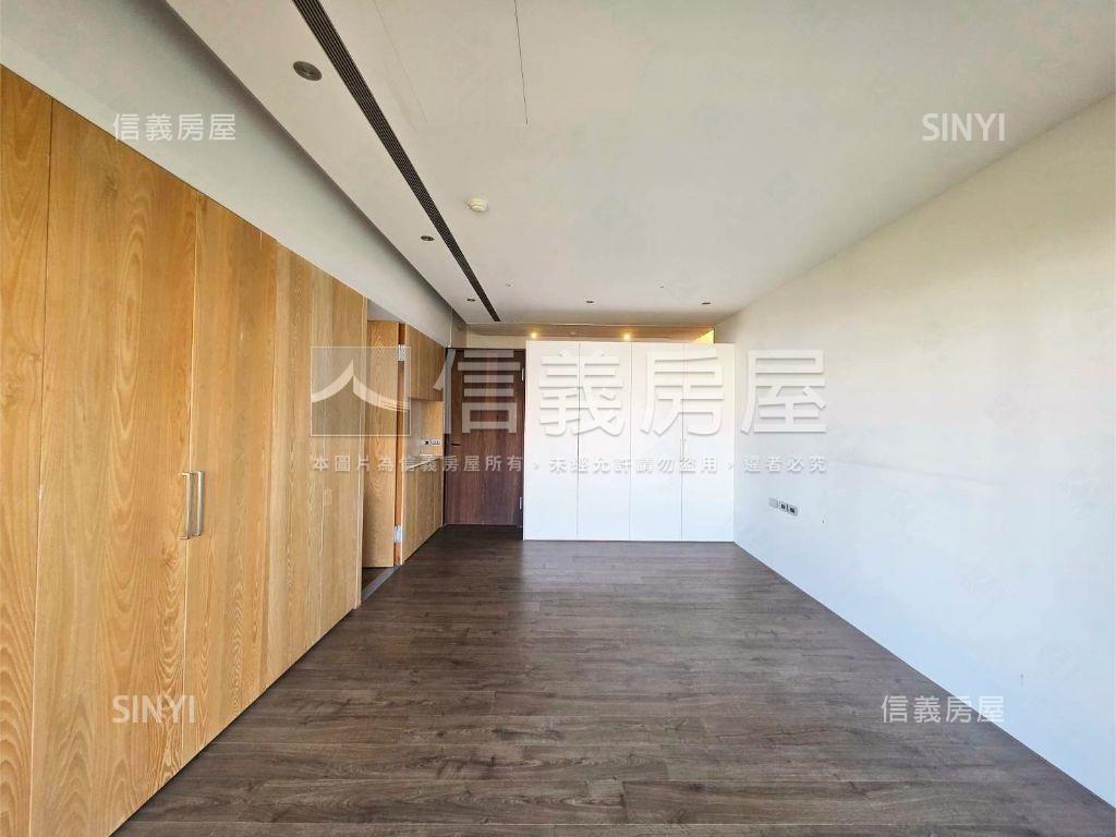 國美館正園道國泰鋼骨名宅房屋室內格局與周邊環境