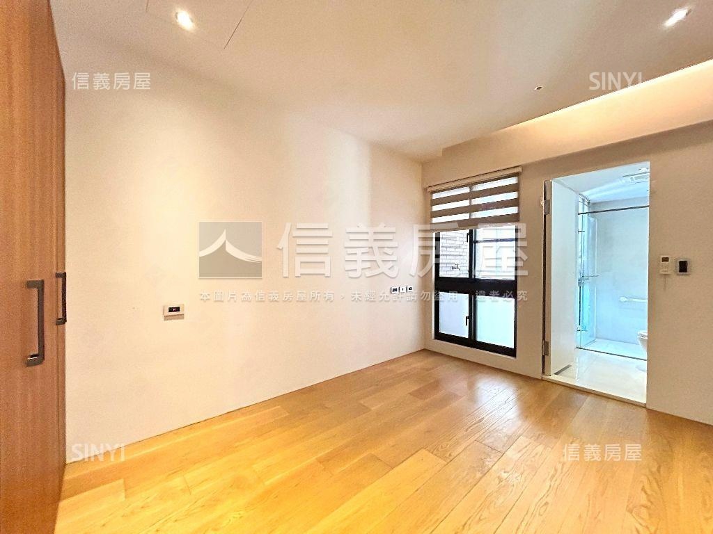 國美館正園道國泰鋼骨名宅房屋室內格局與周邊環境