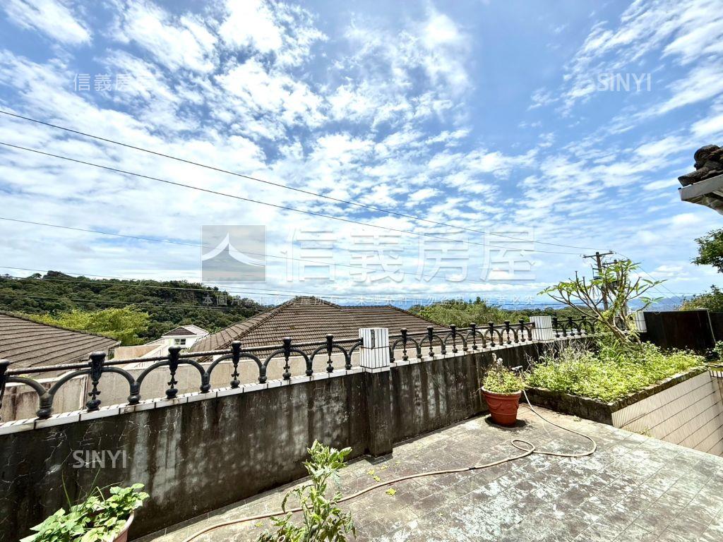遠眺綠意．威靈頓山莊房屋室內格局與周邊環境