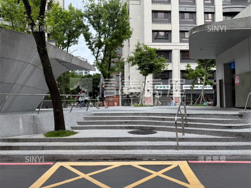 南西稀有金店房屋室內格局與周邊環境