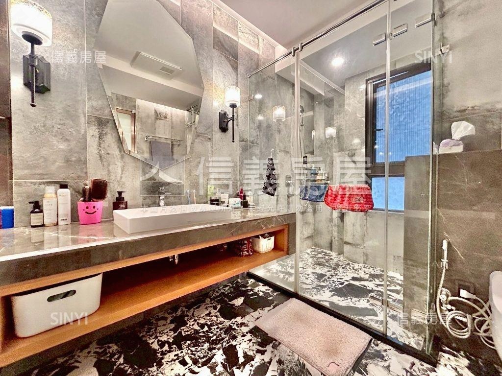 林鼎一邸☆高樓視野美裝潢房屋室內格局與周邊環境