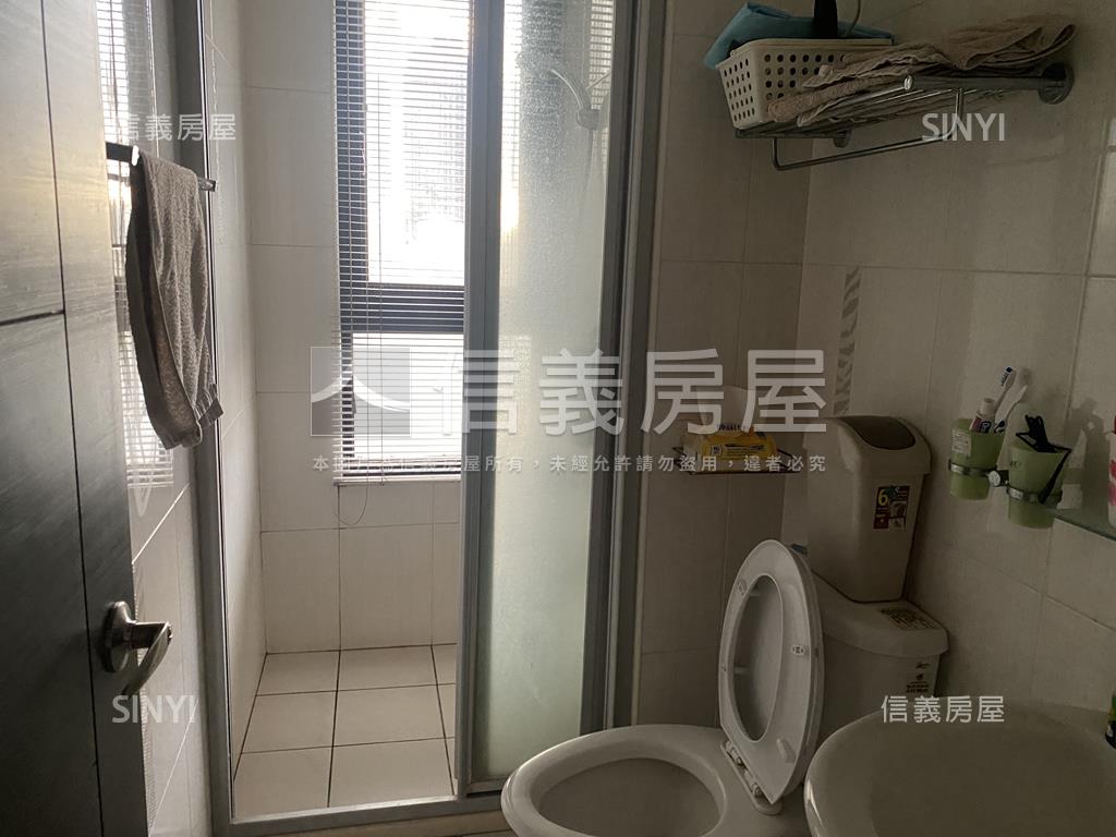 佳福謙里三房雙車位房屋室內格局與周邊環境