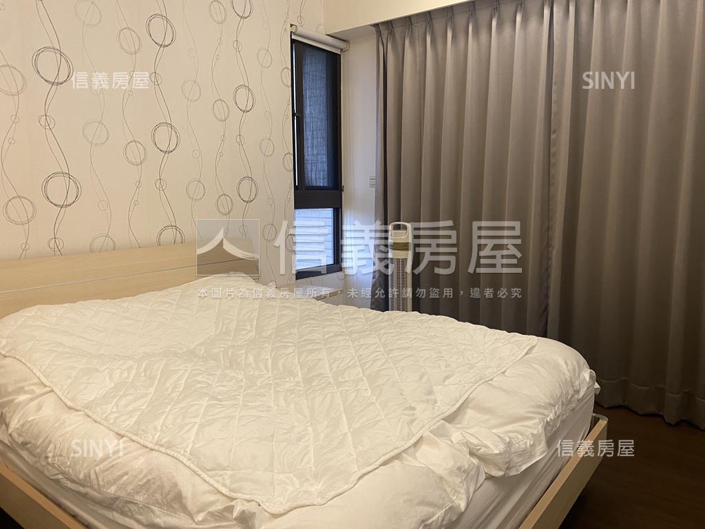 佳福謙里三房雙車位房屋室內格局與周邊環境