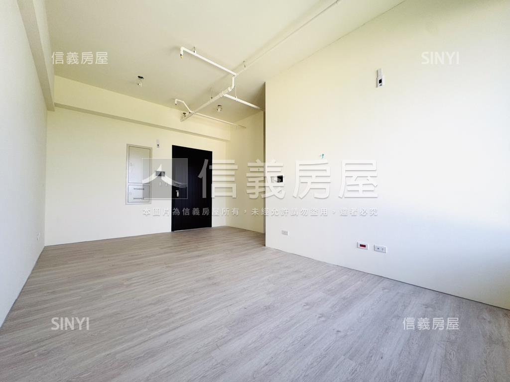 合總君悅２全新１４樓二房房屋室內格局與周邊環境
