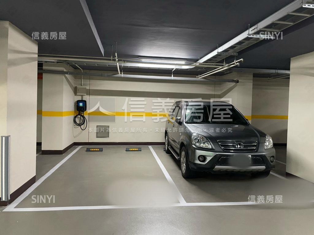 Ｊ１２溫馨家庭電動車位房屋室內格局與周邊環境