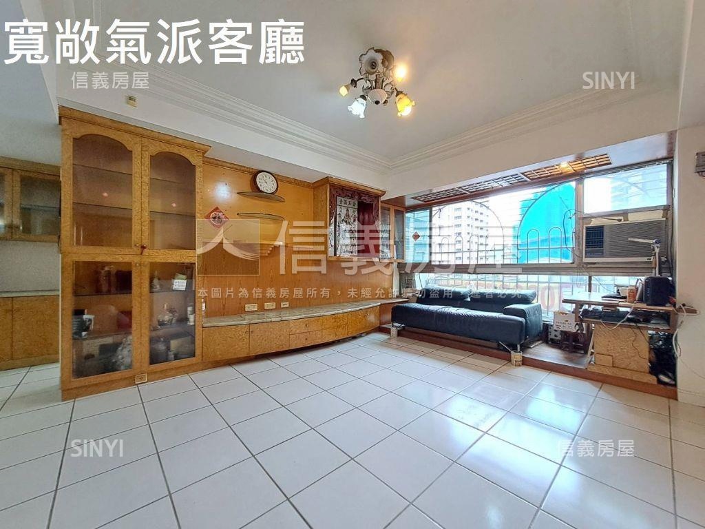 和平實小敦南四房坡平車位房屋室內格局與周邊環境