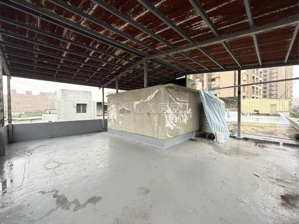 近板橋邊間三房房屋室內格局與周邊環境