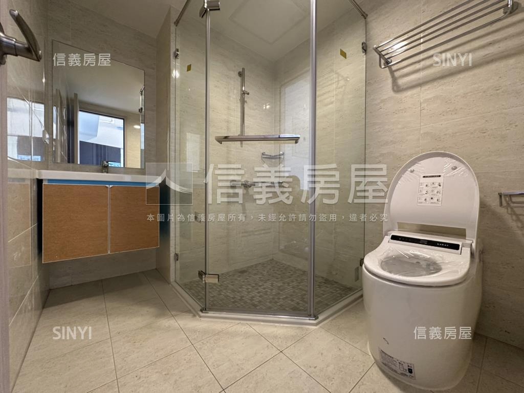 超級市景３０高樓兩房平車房屋室內格局與周邊環境