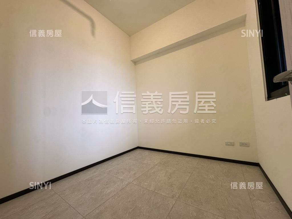 超級市景３０高樓兩房平車房屋室內格局與周邊環境