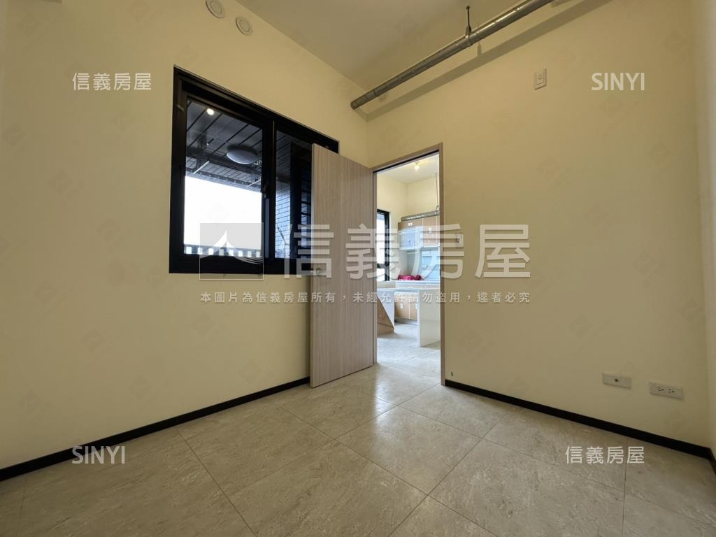 超級市景３０高樓兩房平車房屋室內格局與周邊環境