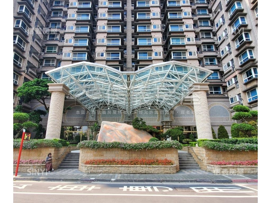 台北灣觀音山淡江大橋大戶房屋室內格局與周邊環境