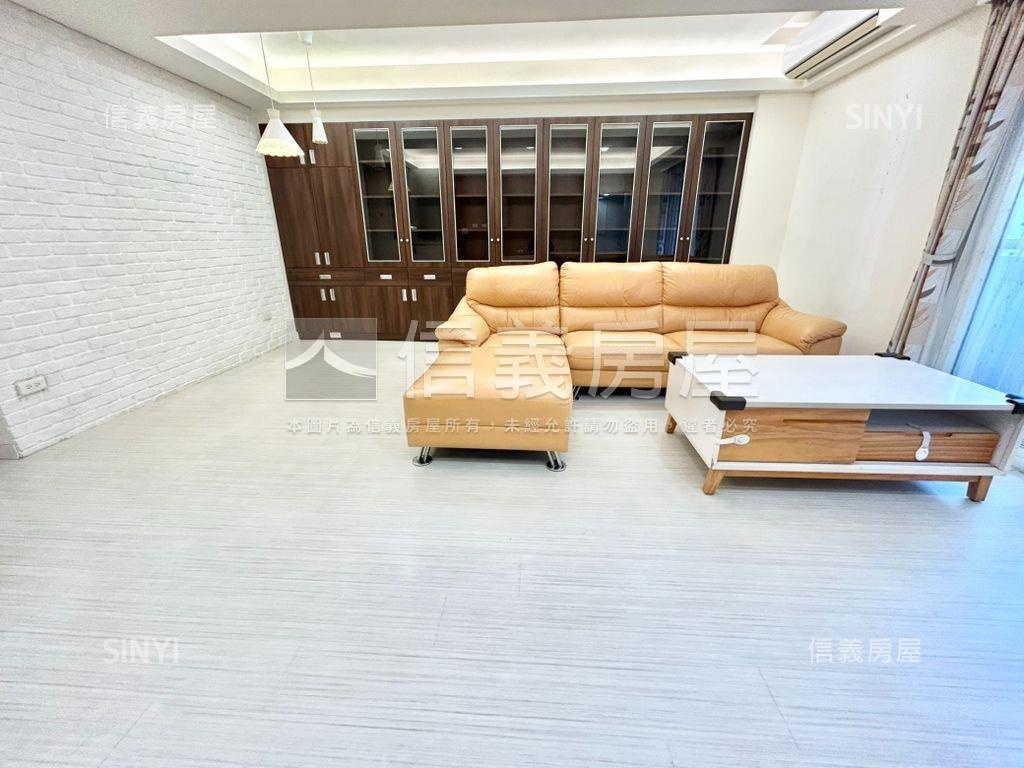 大時代花園。面中庭美屋房屋室內格局與周邊環境